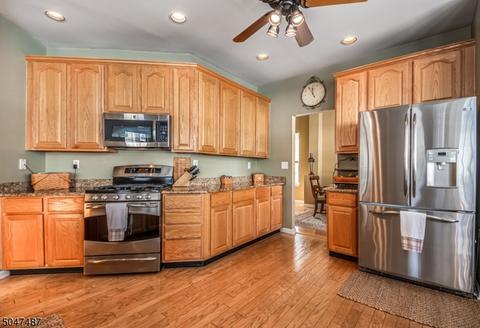 39 Rolling Rapids Ct, Hackettstown, NJ 07840 photo 6
