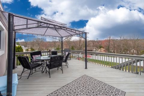 69 Webster Dr, Wayne, NJ 07470 photo 21