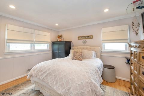 69 Webster Dr, Wayne, NJ 07470 photo 12