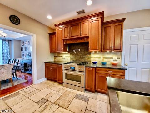 2 Andre Ct, Franklin, NJ 07416 photo 9