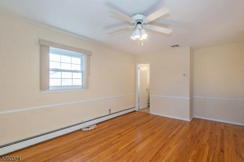 50 Kiwanis Dr, Wayne, NJ 07470 photo 14