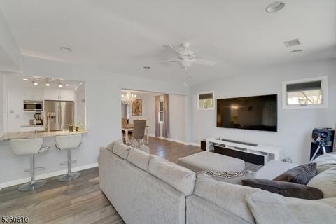 138 Ross Ave, Hackensack, NJ 07601 photo 17