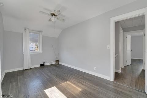138 Ross Ave, Hackensack, NJ 07601 photo 22
