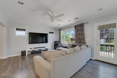 138 Ross Ave, Hackensack, NJ 07601 photo 16