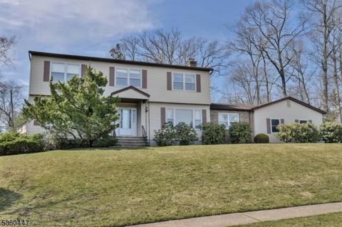 63 Howe Ave, Wayne, NJ 07470 photo 2