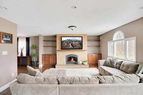 22 Glenview Rd, Nutley, NJ 07110 photo 12