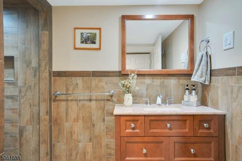 22 Glenview Rd, Nutley, NJ 07110 photo 20