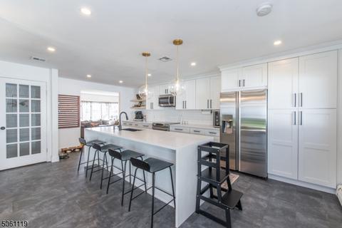 155 Mohawk Trl, Wayne, NJ 07470 photo 14