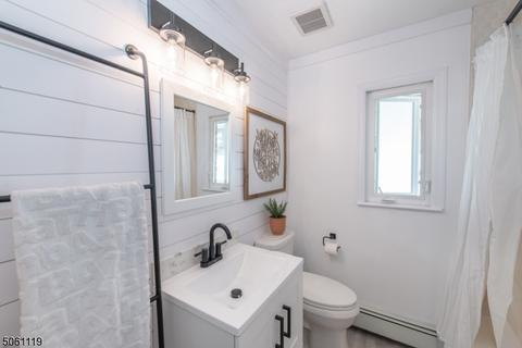 155 Mohawk Trl, Wayne, NJ 07470 photo 11