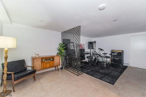 155 Mohawk Trl, Wayne, NJ 07470 photo 20