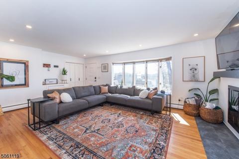 155 Mohawk Trl, Wayne, NJ 07470 photo 10