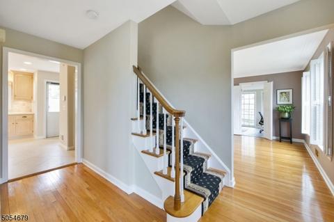 52 Drum Hill Dr, Summit, NJ 07901 photo 2