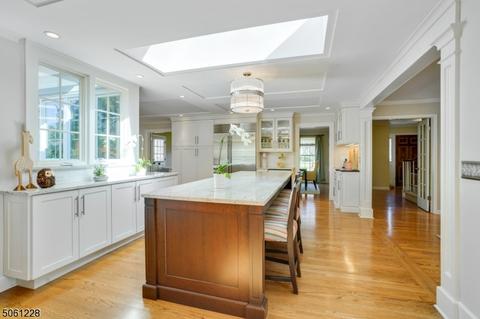 136 Hillcrest Ave, Summit, NJ 07901 photo 8