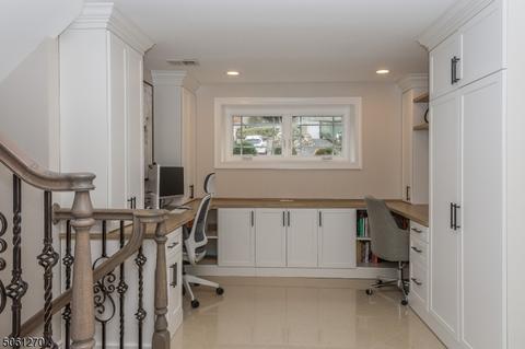 156 Beechwood Dr, Wayne, NJ 07470 photo 9