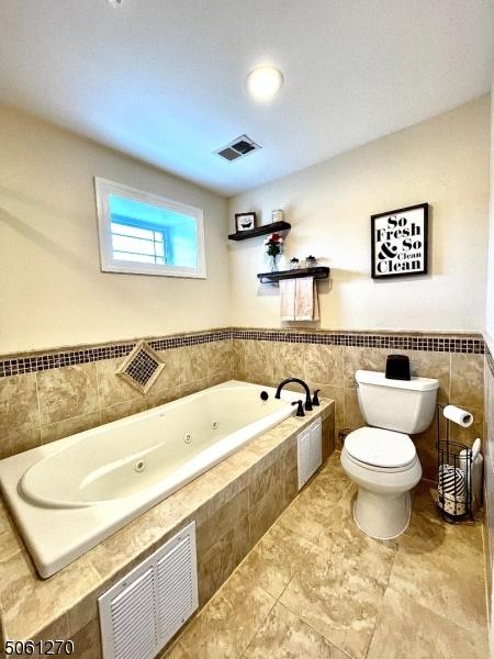 156 Beechwood Dr, Wayne, NJ 07470 photo 12