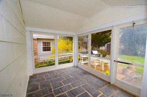 42 Colfax Rd, Springfield, NJ 07081 photo 8