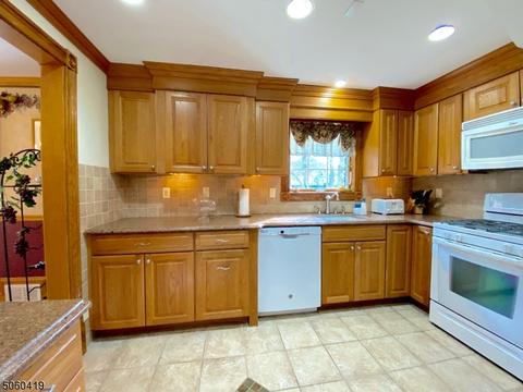 42 Colfax Rd, Springfield, NJ 07081 photo 22