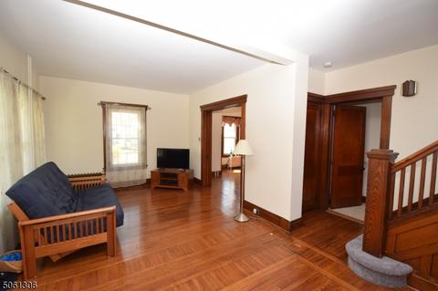 115 W Maple Ave, Bound Brook, NJ 08805 photo 10