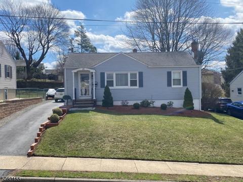 22 Overlook Ave, Dover, NJ 07801 photo 2
