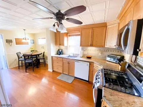 43 Haskell Ave, Wanaque Boro, NJ 07420 photo 9