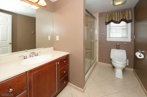36 Hillcrest Dr, Wayne, NJ 07470 photo 15