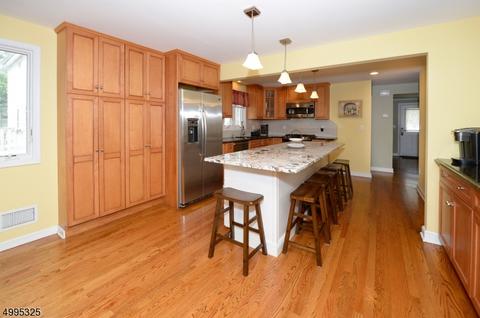 36 Hillcrest Dr, Wayne, NJ 07470 photo 6