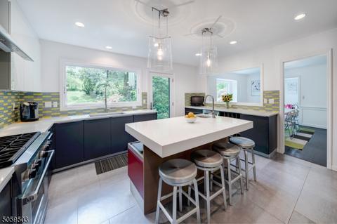 74 Druid Hill Rd, Summit, NJ 07901 photo 3