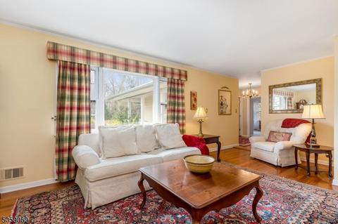 342 Central Ave, Mountainside, NJ 07092 photo 5
