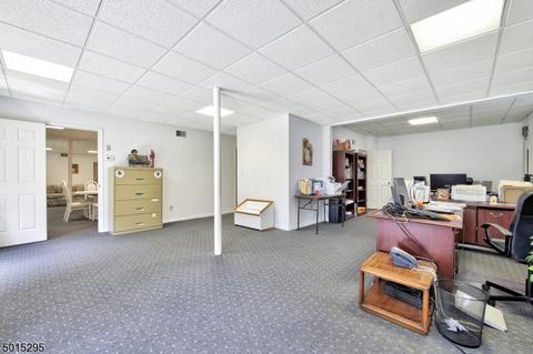14 Dudley Ct, Wayne, NJ 07470 photo 18