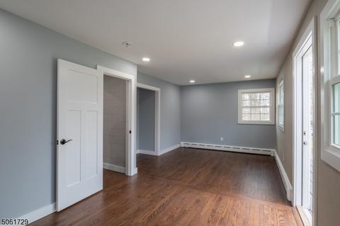 4 Circle Dr, Somerville, NJ 08876 photo 12