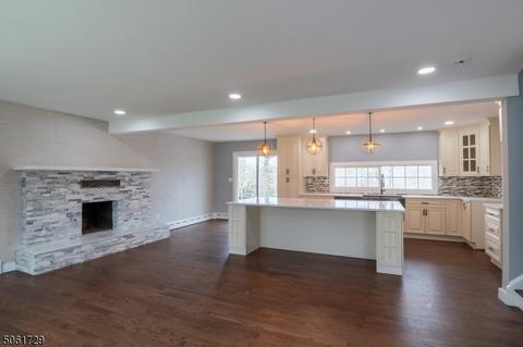 4 Circle Dr, Somerville, NJ 08876 photo 3