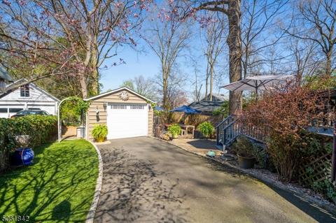 284 High St, Nutley, NJ 07110 photo 24