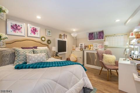 71 Spring St, Bloomfield, NJ 07003 photo 14