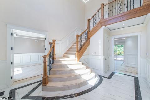 17-11 Gates Pl, Wayne, NJ 07470 photo 2