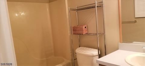 625 Sierra Dr, Hackettstown, NJ 07840 photo 12