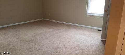 625 Sierra Dr, Hackettstown, NJ 07840 photo 10