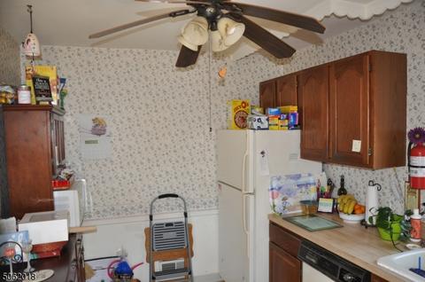 28 Joseph Pl, Wayne, NJ 07470 photo 3