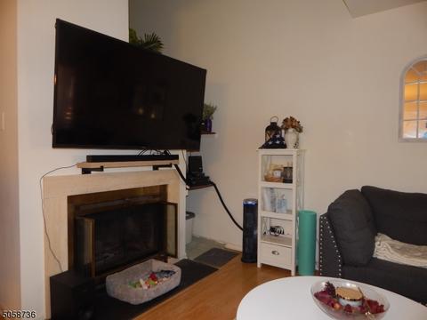 8 Pendleton Ct, Bedminster, NJ 07921 photo 1