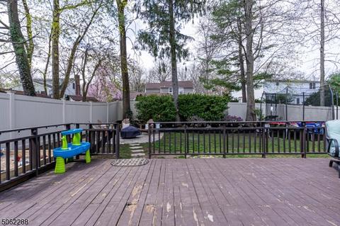 189 Beechwood Dr, Wayne, NJ 07470 photo 22