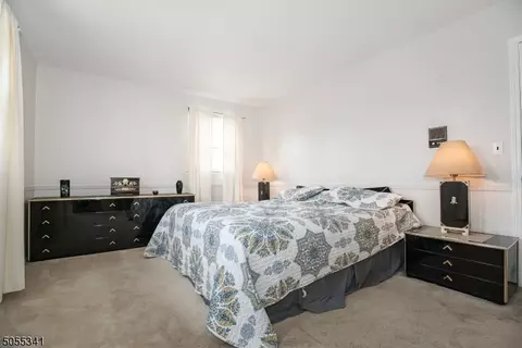 32 Ashburn Rd, Wayne, NJ 07470 photo 11