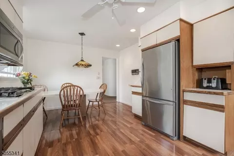 32 Ashburn Rd, Wayne, NJ 07470 photo 16