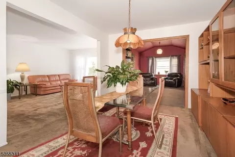 32 Ashburn Rd, Wayne, NJ 07470 photo 19