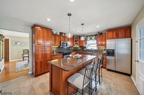 125 Springfield Ave, Summit, NJ 07901 photo 3