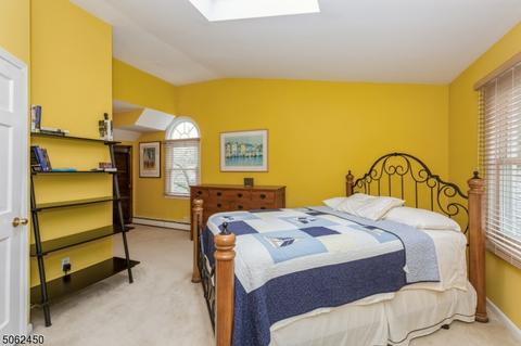 19 Tuttle St, Green Brook, NJ 08812 photo 17