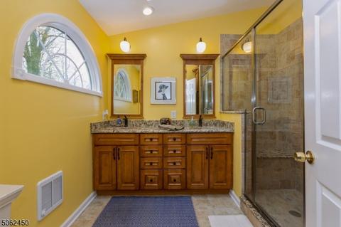 19 Tuttle St, Green Brook, NJ 08812 photo 23