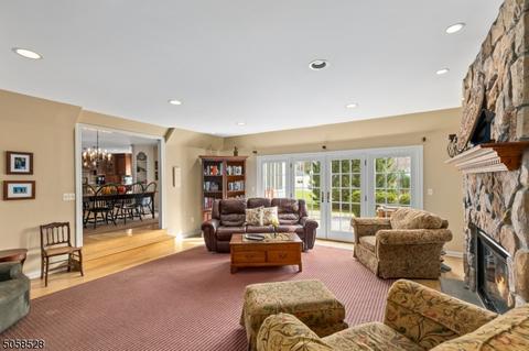 2 Deerfield Rd, Mendham, NJ 07945 photo 7