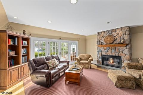 2 Deerfield Rd, Mendham, NJ 07945 photo 6