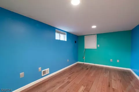 106 Willow Ave, North Plainfield, NJ 07060 photo 15