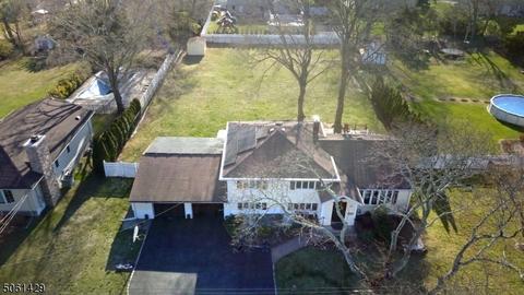 77 Allen Dr, Wayne, NJ 07470 photo 3