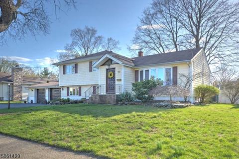 77 Allen Dr, Wayne, NJ 07470 photo 1